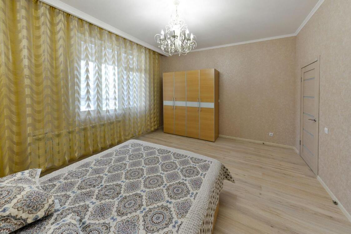 Apartment Lux 177 A-Expo Asztana Kültér fotó